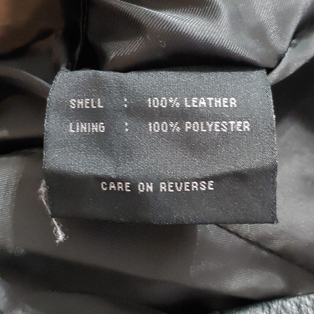 Colebrook fitted black 100% leather coat - Picture 6 of 7